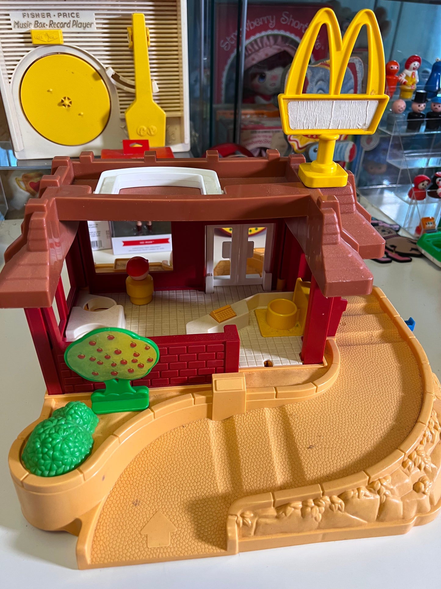 McDonald Restaurant Lot