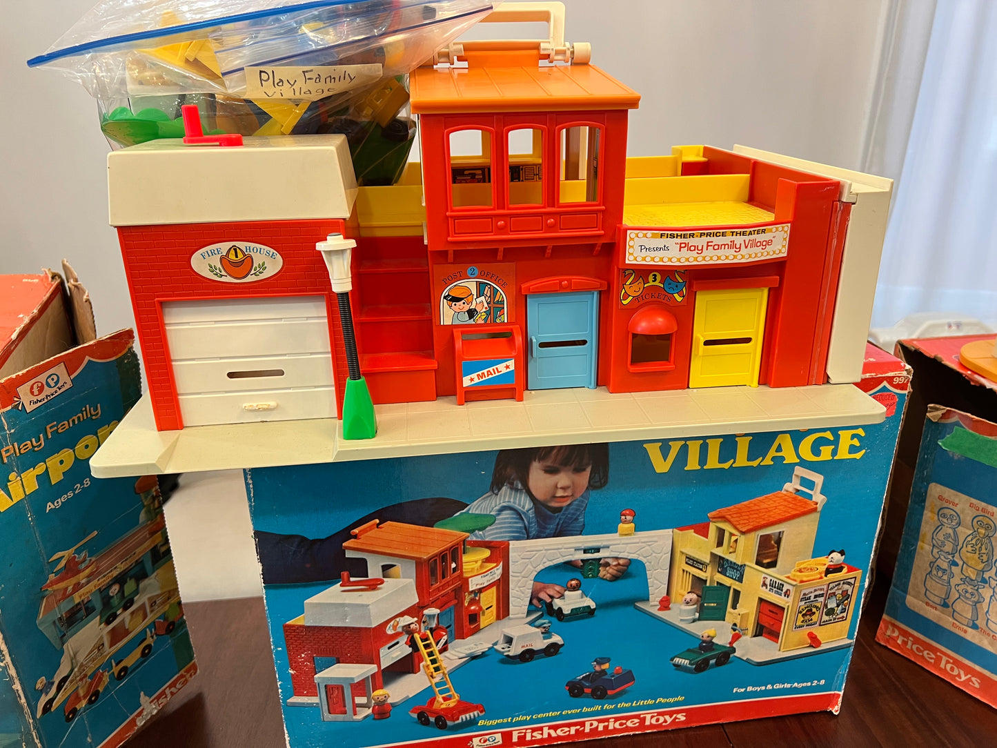 Vintage 1973 Play Family Village #997 COMPLETE w ORIG BOX!!