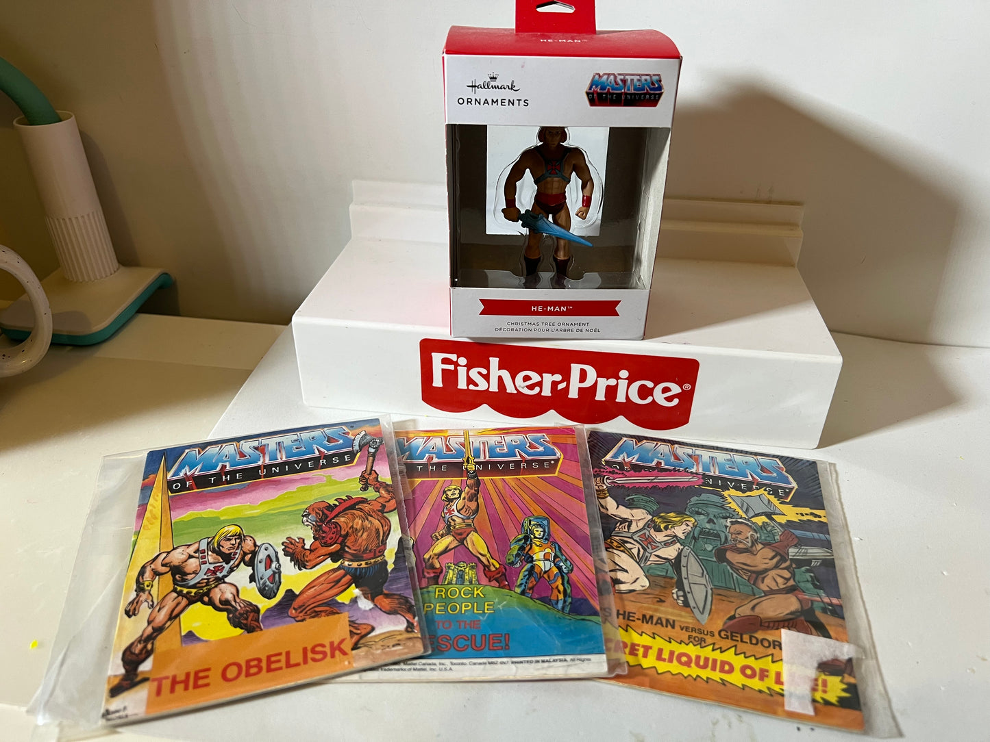 Hallmark HE-MAN Ornament w Mini Comics Lot