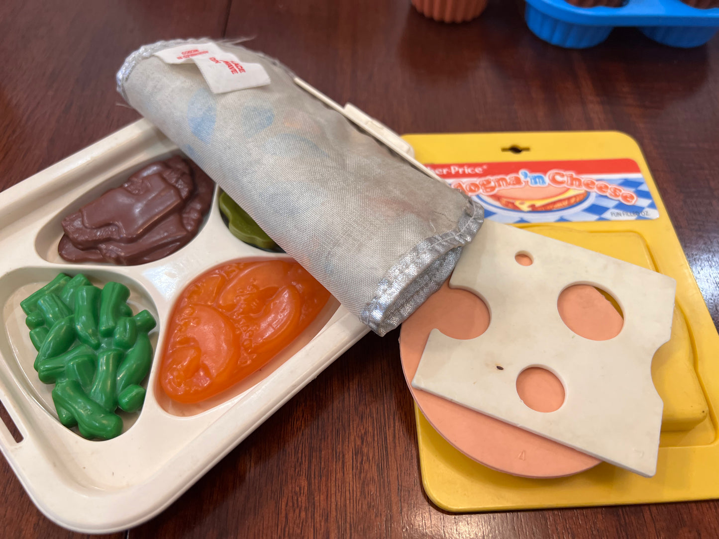 Vintage Fisher Price Fun w Food - Microwave plate of food Lot
