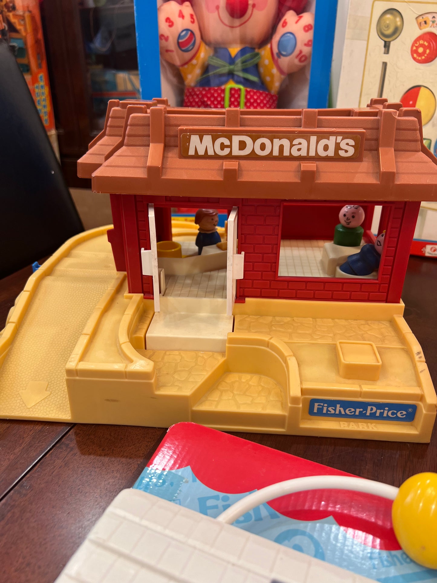McDonald Restaurant Lot