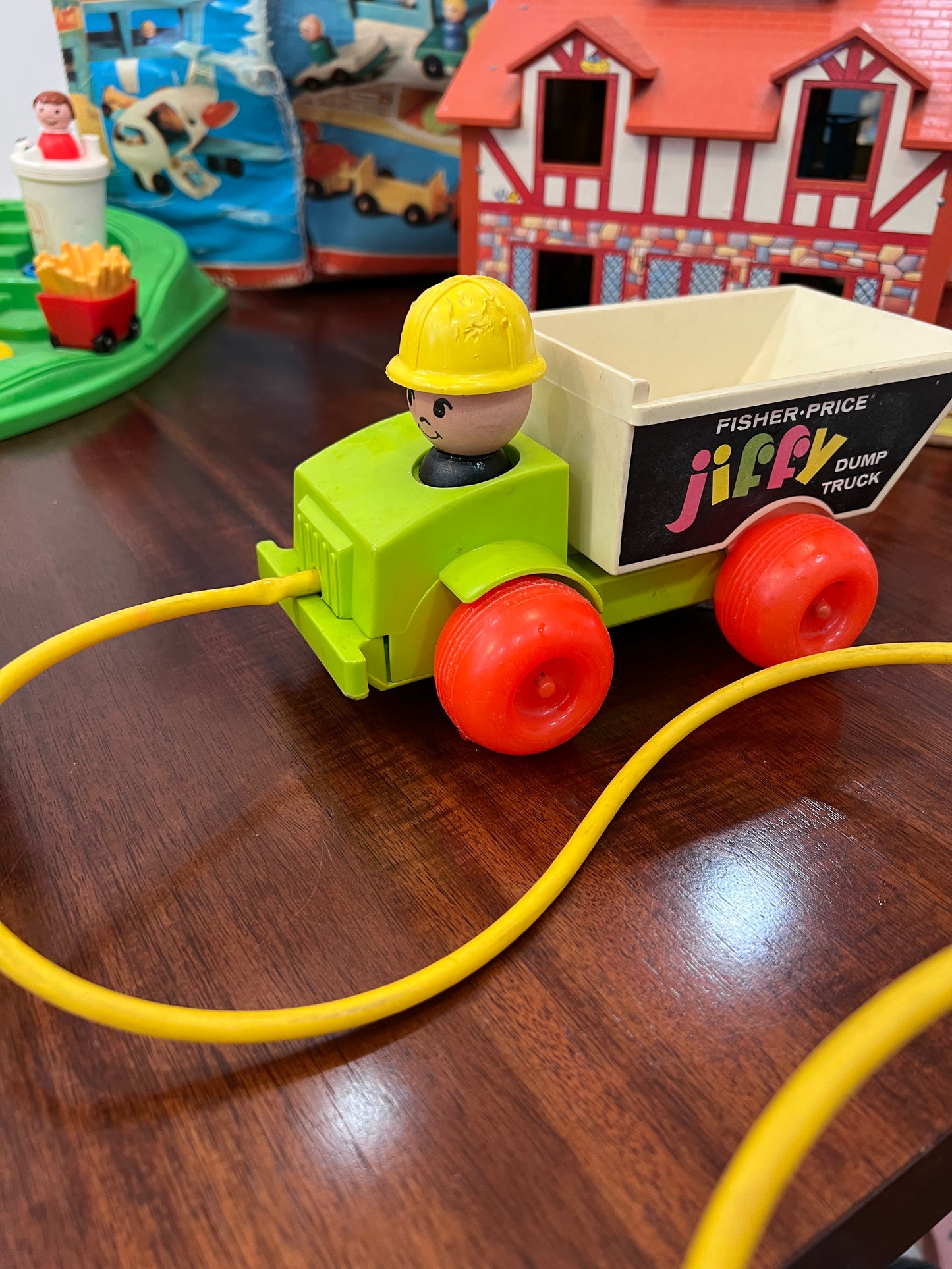 1971 Working Jiffy Dump Truck Pull Toy #156