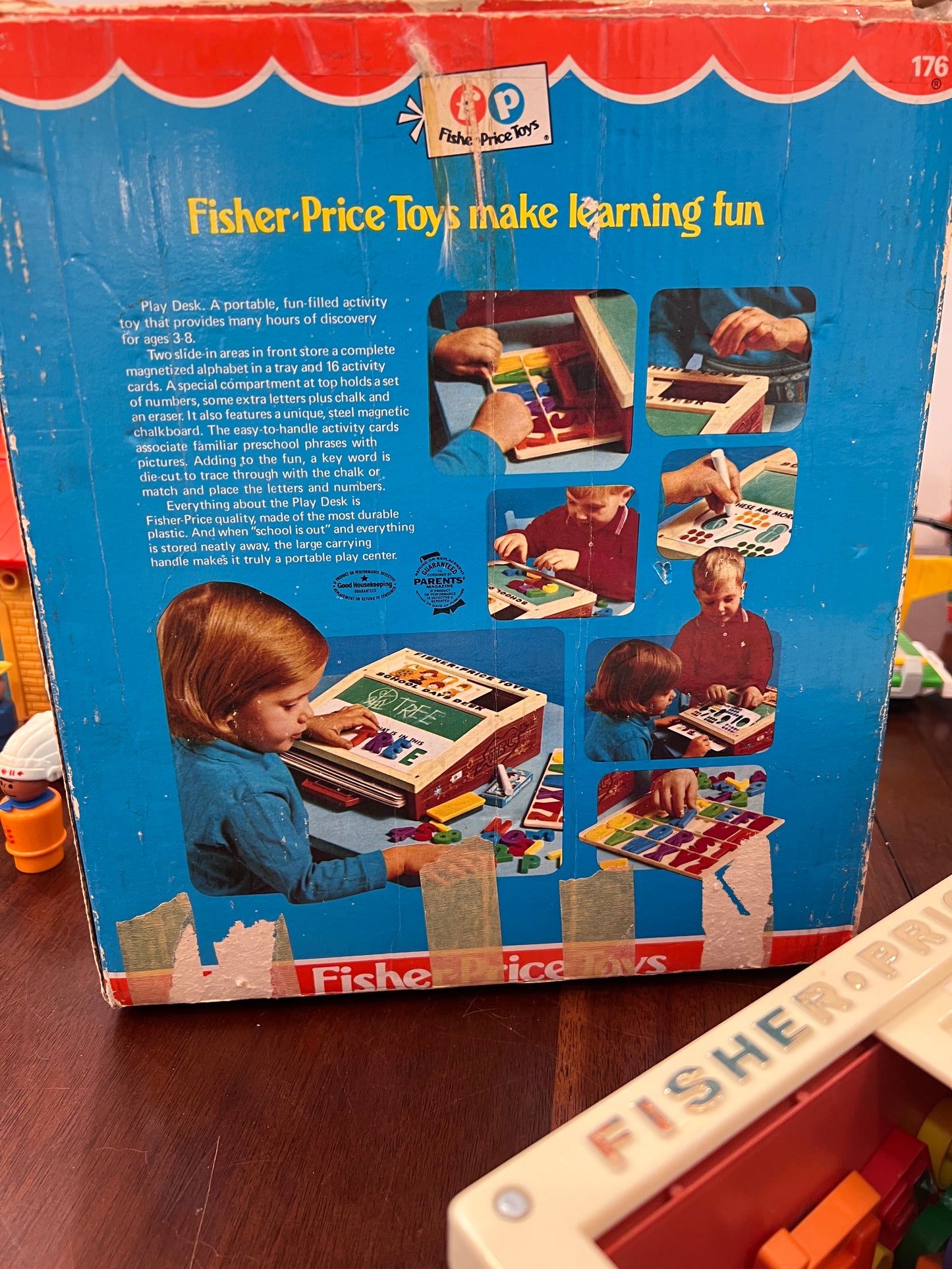 Play Desk w ORIG BOX
