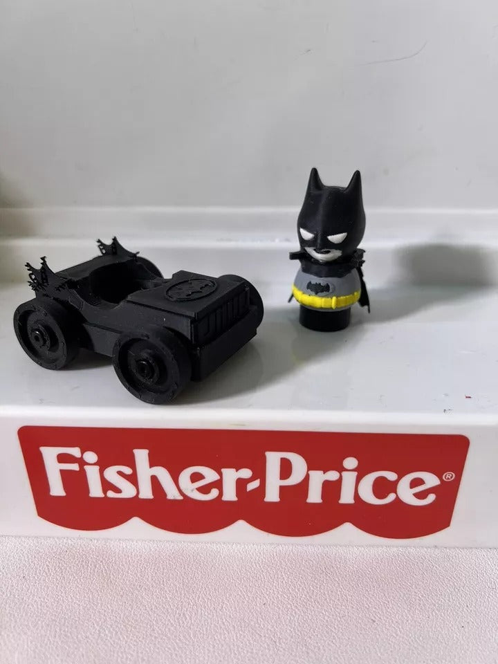 DC Comics - Batmobile