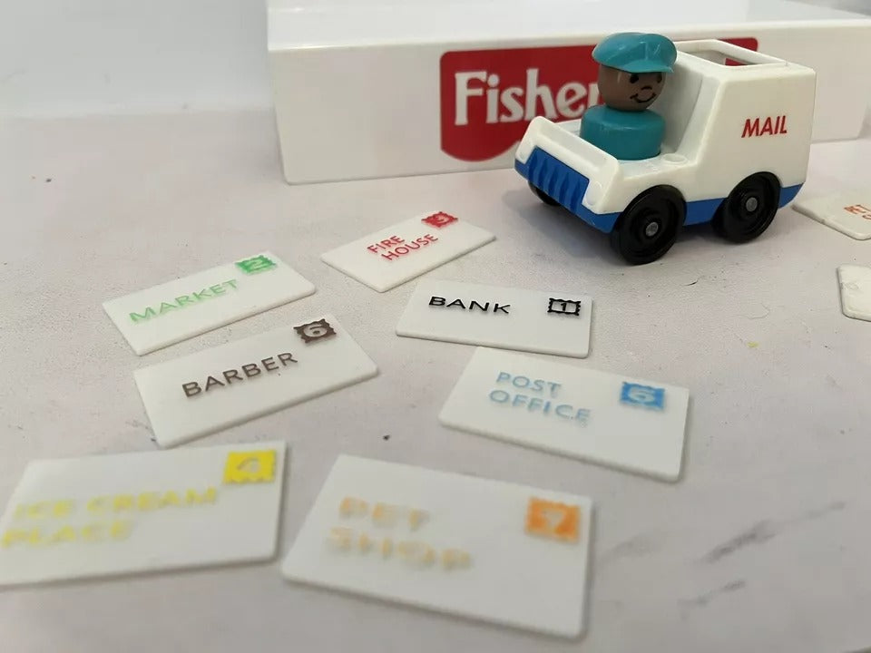 Vintage Fisher Price Little People #2500 Main Street REPLACEMENT MAIL Set of 7