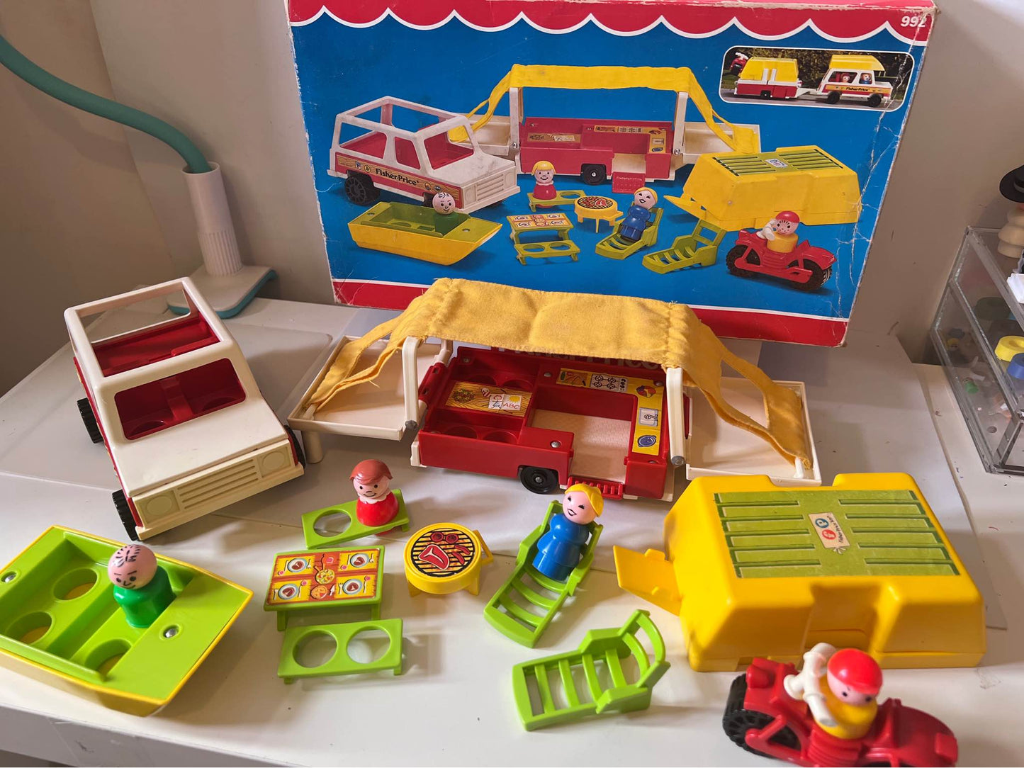 Vintage 1980 Fisher Price Pop Up Camper #992 COMPLETE w ORIG BOX!