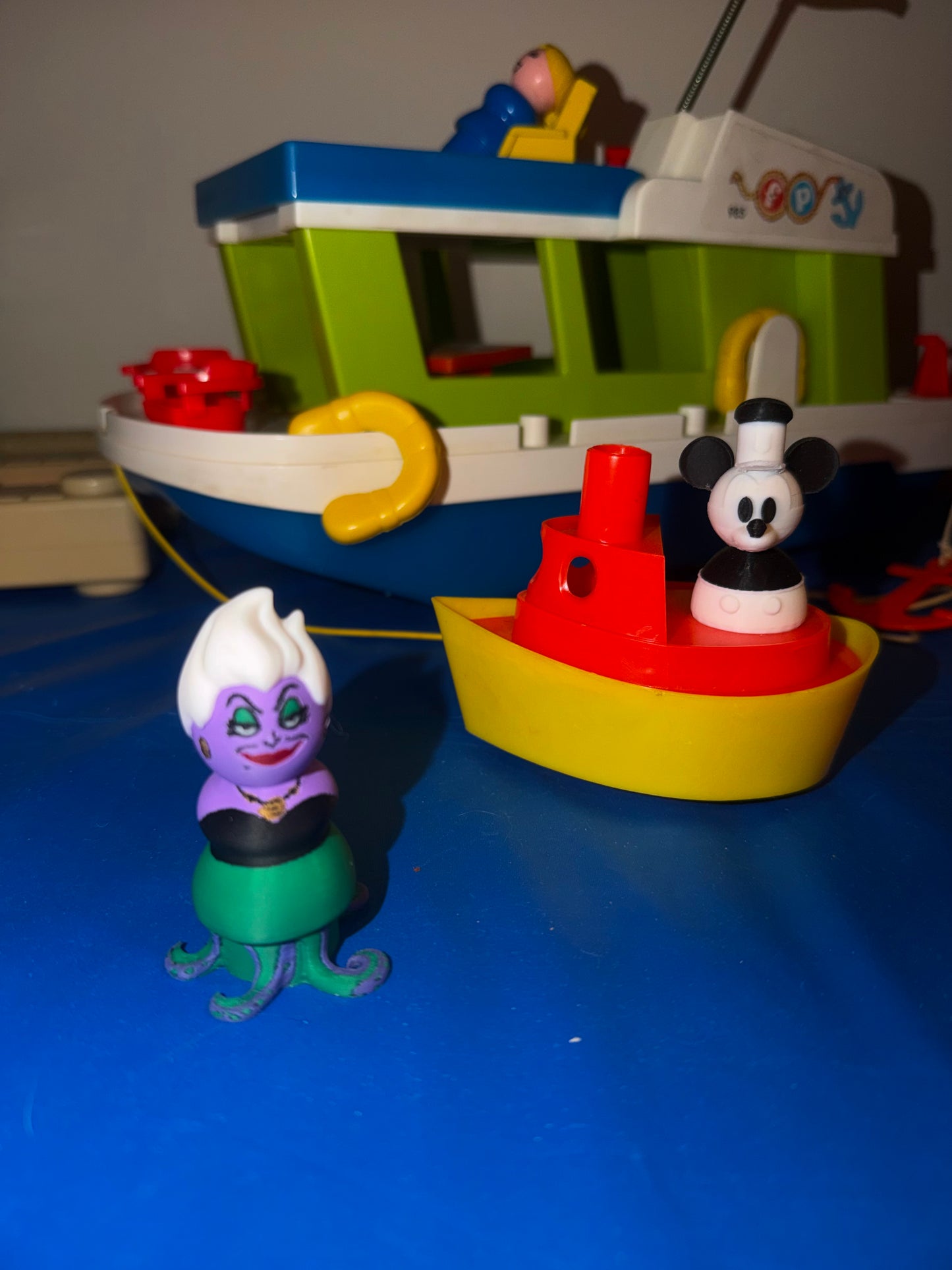 Ursula Monthly Villain Series Limited Edition Figure (Little People Compatible)