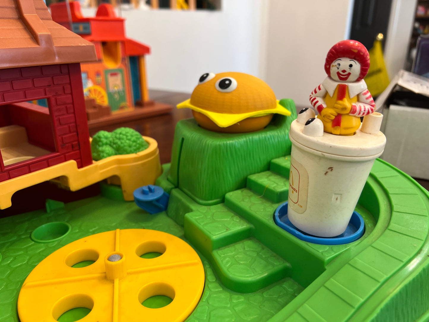 RARE Fisher Price McDonald's Restaurant LOT