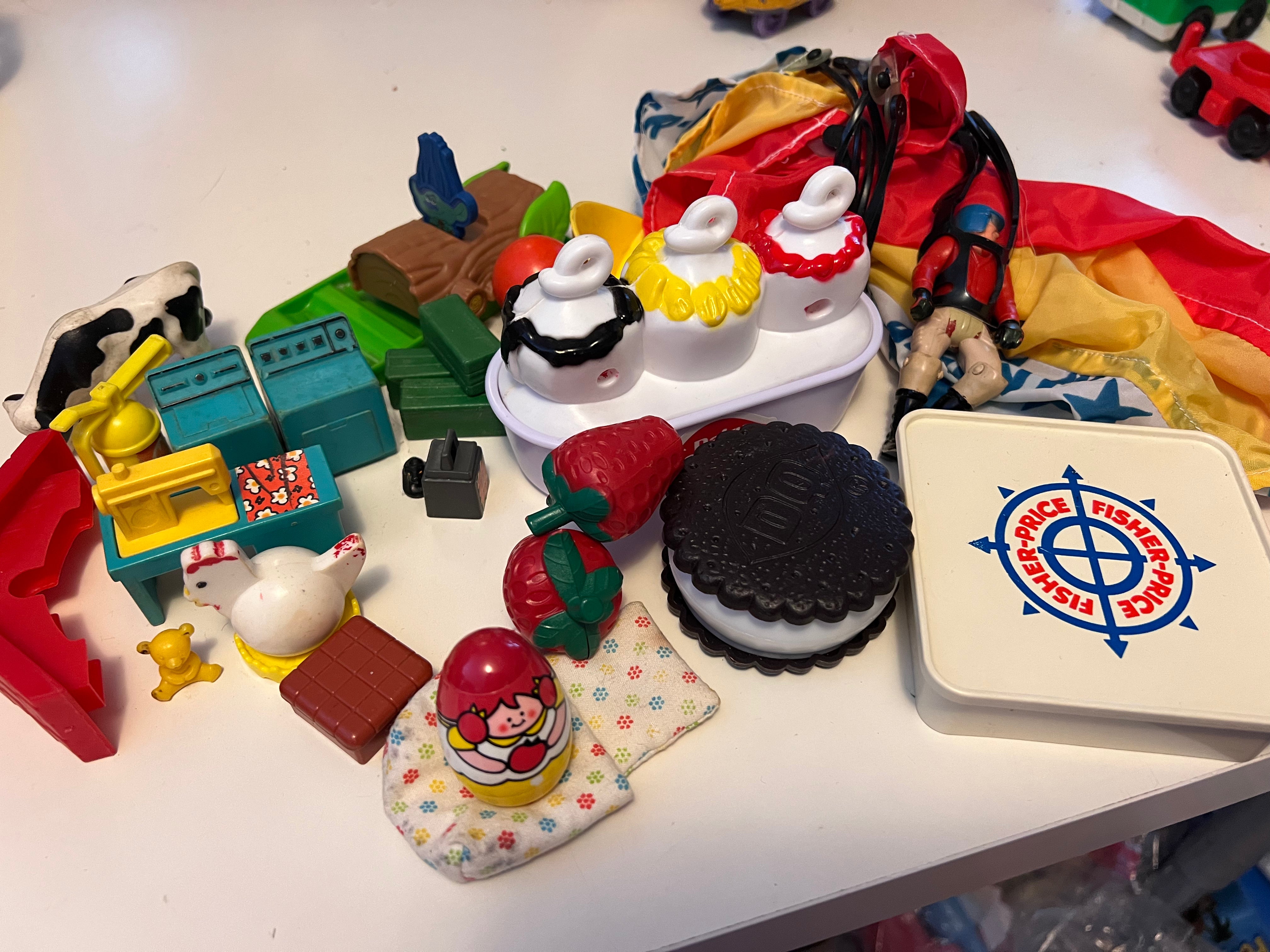 Random Toys Lot – Classic Toy Toys