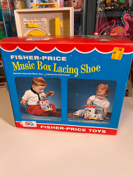 Vintage 1964 Music Box Lacing Shoe #991 W/ 3 figures & ORIG BOX