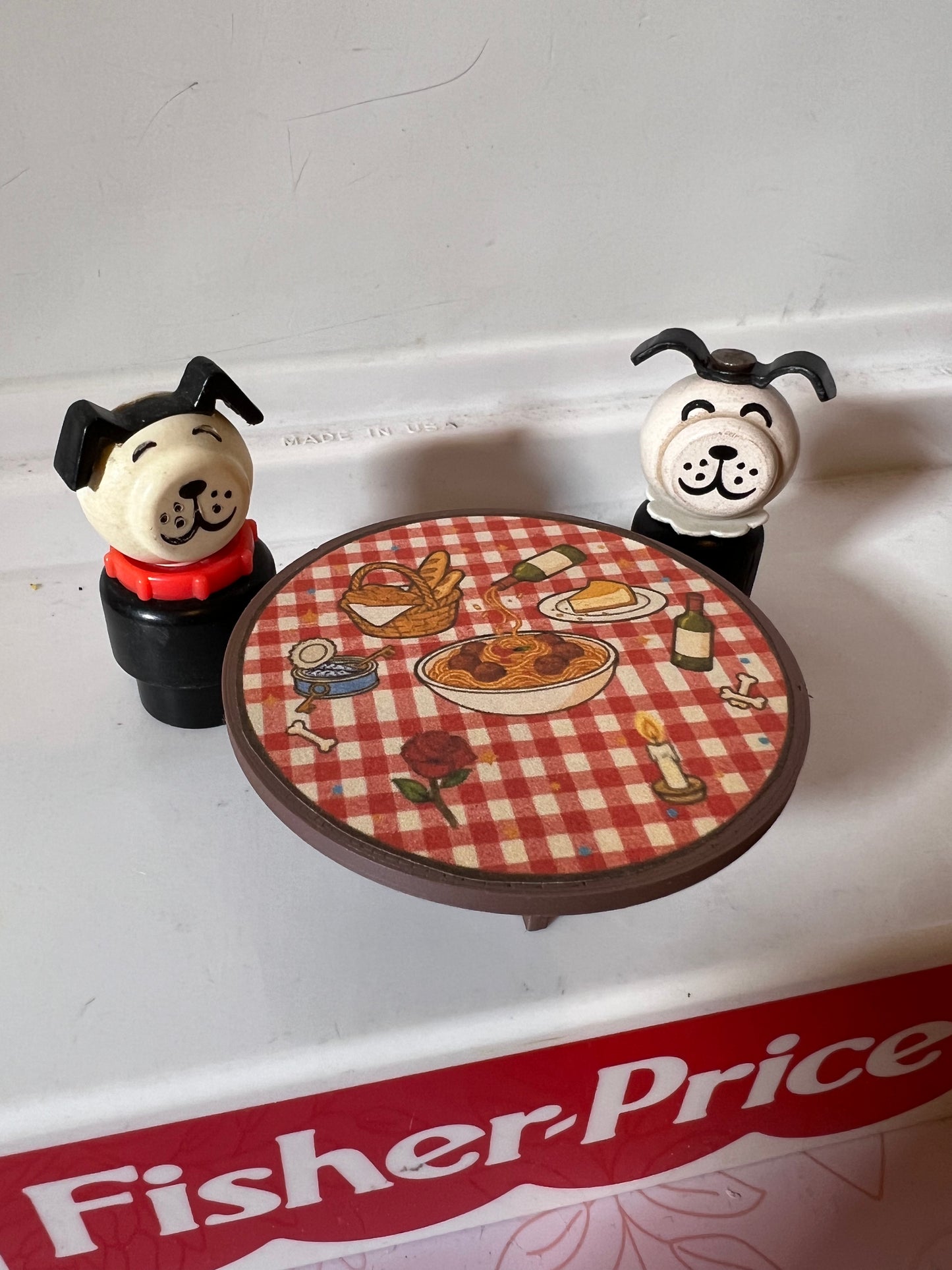 Custom Table - Romantic Spaghetti Dinner