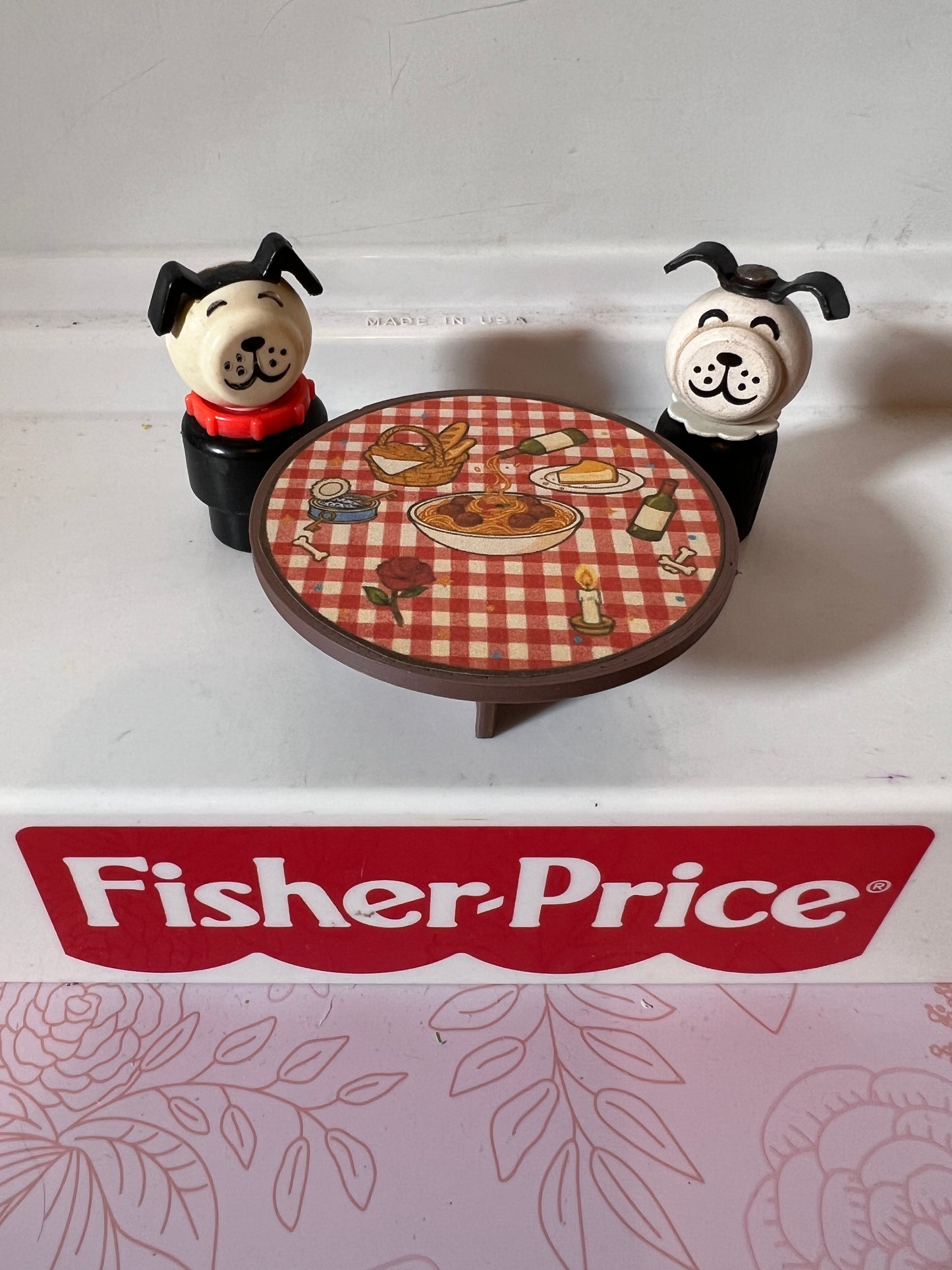 Custom Table - Romantic Spaghetti Dinner