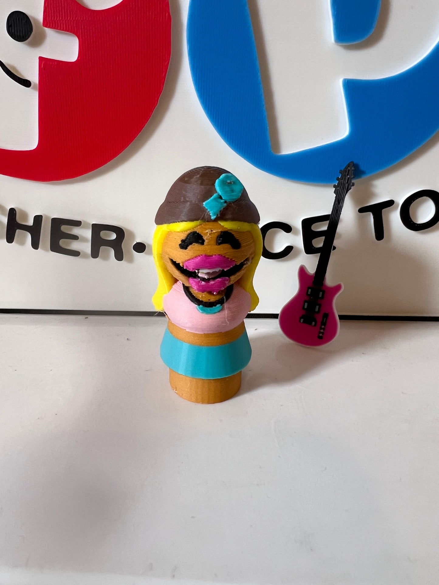 Electric Mayhem Muppets JANICE