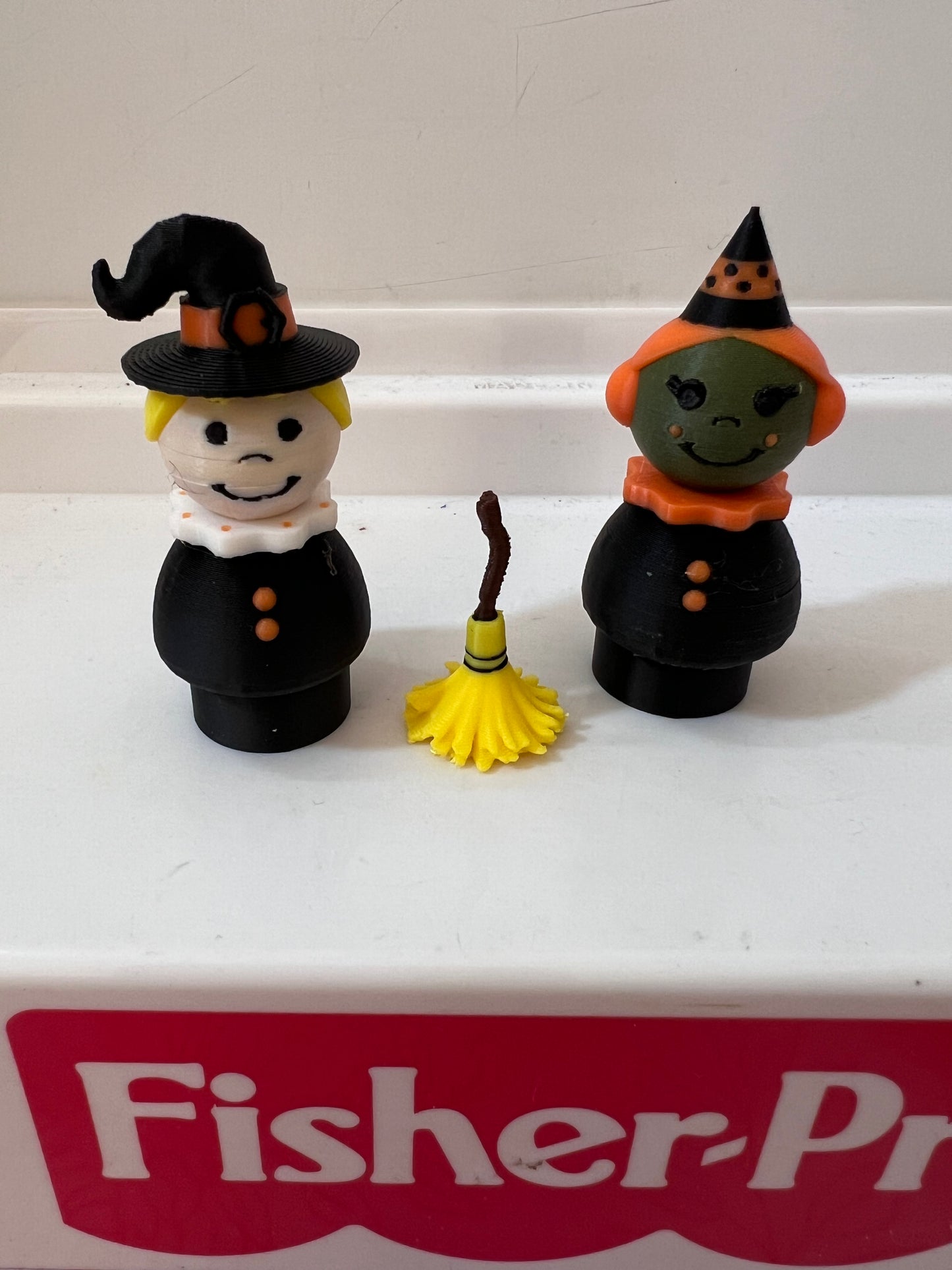 🧹 Custom Free-Standing Broom – Perfect for Your Fisher Price Witches!