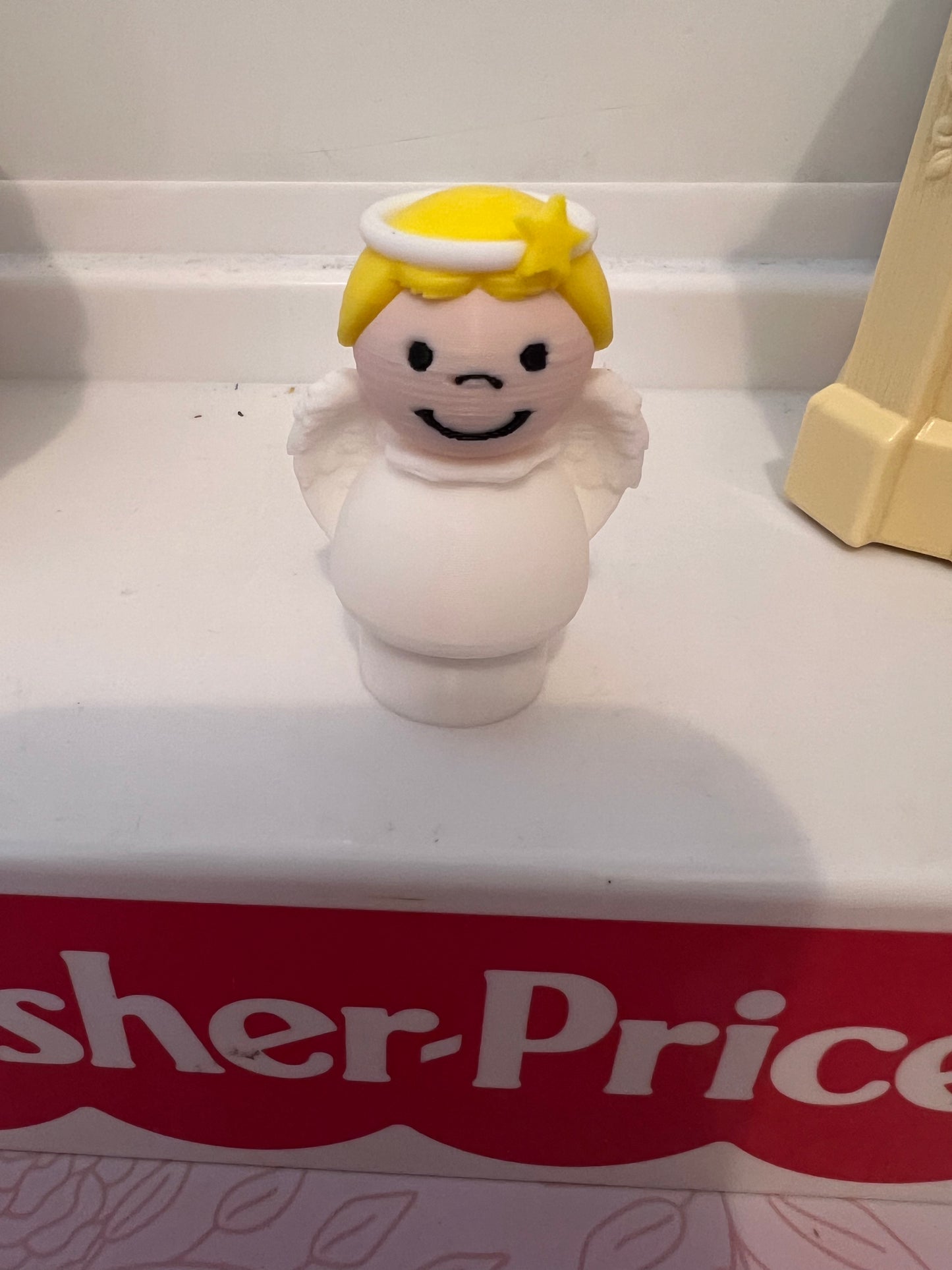 Christmas/Holiday figure - Angel (blonde)