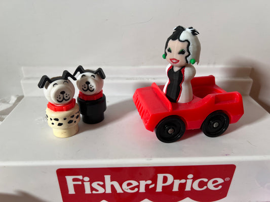Cruella Monthly Villain Series Limited Edition Figure (Little People Compatible)