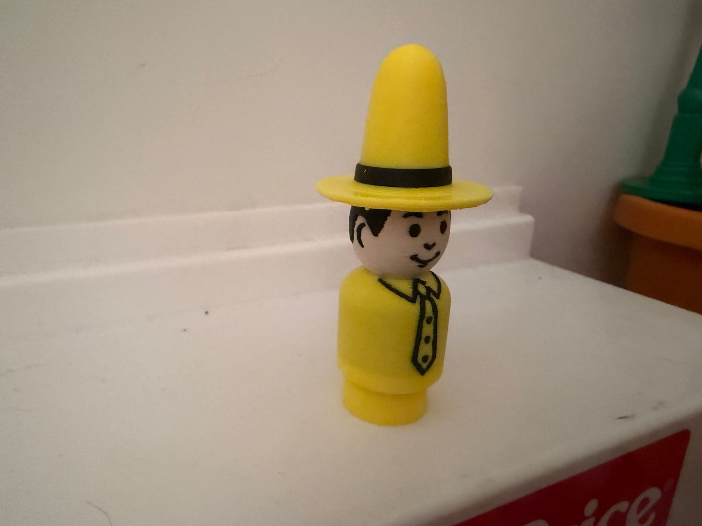 Classic Storybook - Curious George Man in the Yellow Hat Figure | Little People Style Collectible