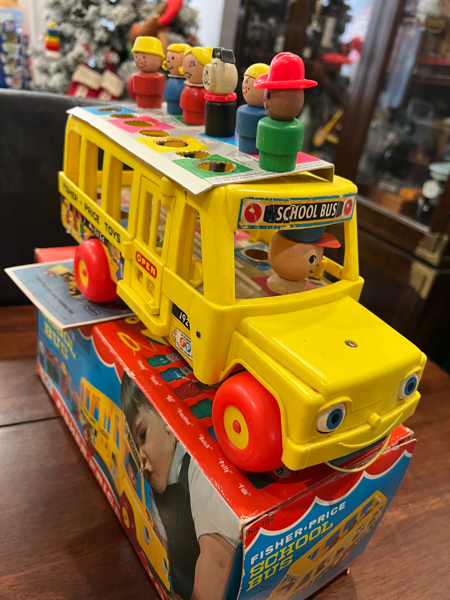 Vintage 1965 Fisher Price School Bus w ALL WOOD PPL & ORIG BOX