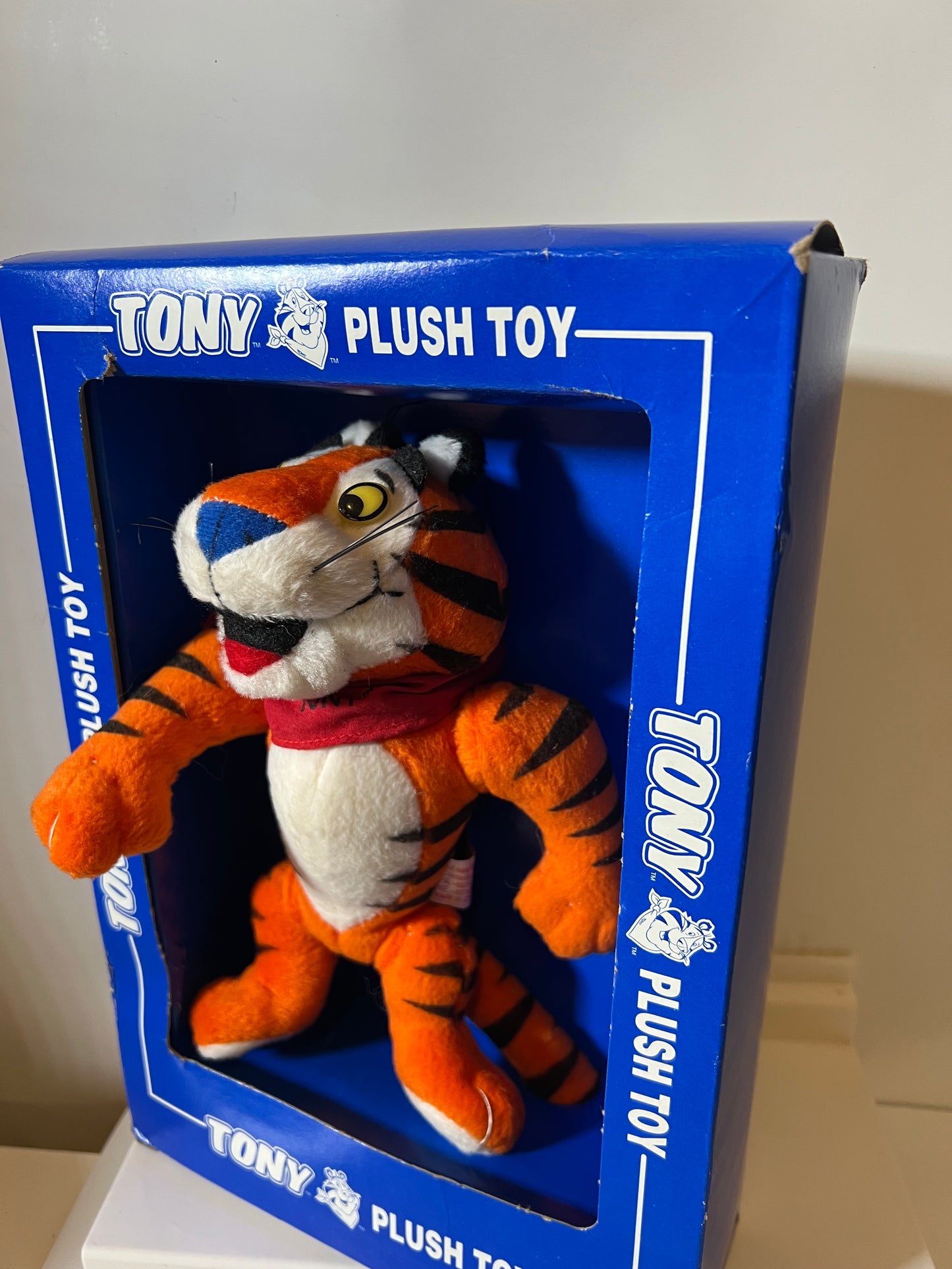 Tony the Tiger Plush Toy in ORIG BOX