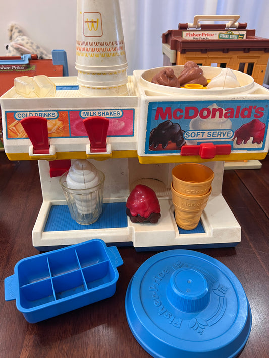 Vintage Fisher Price Fun w Food McDonald Soft Serve Station