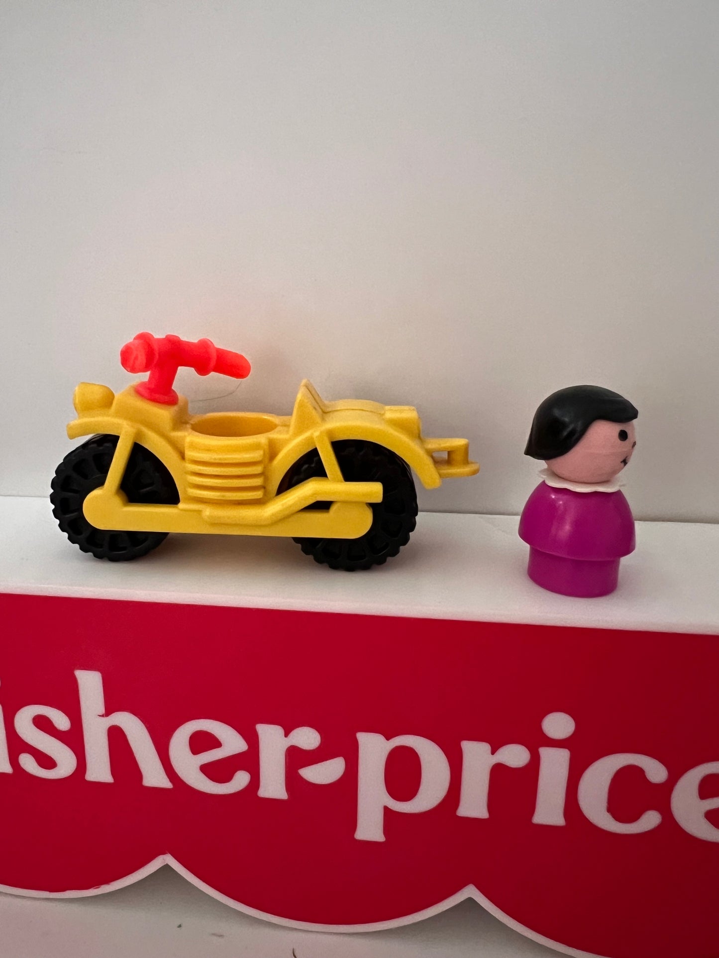 Raror!!  UK motorbike & Pink girl