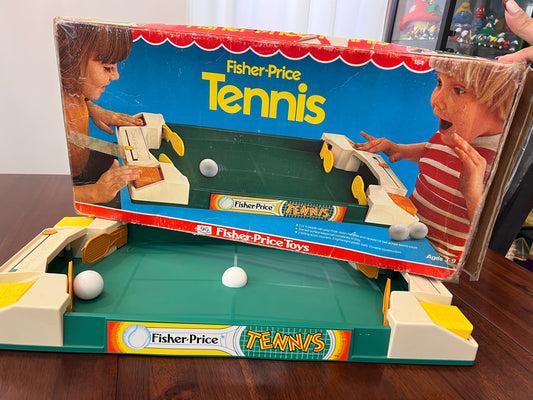 Tennis Game w ORIG Box & 2 balls